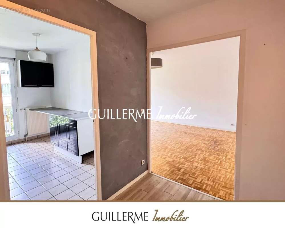 Appartement à LYON-9E