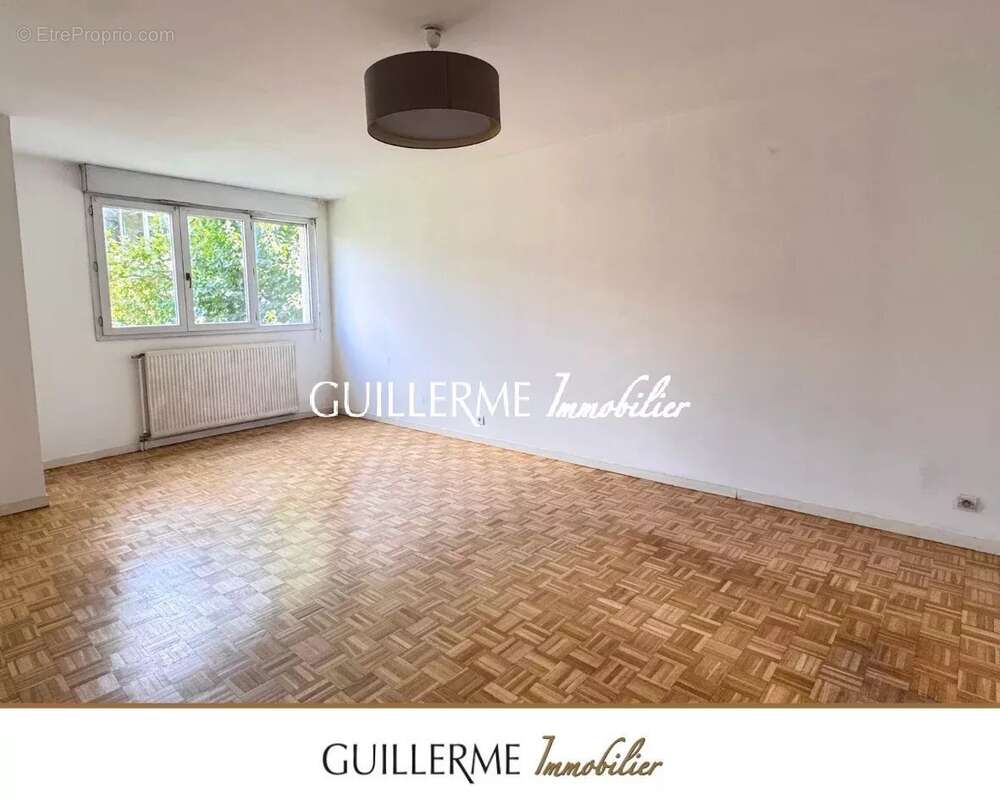 Appartement à LYON-9E