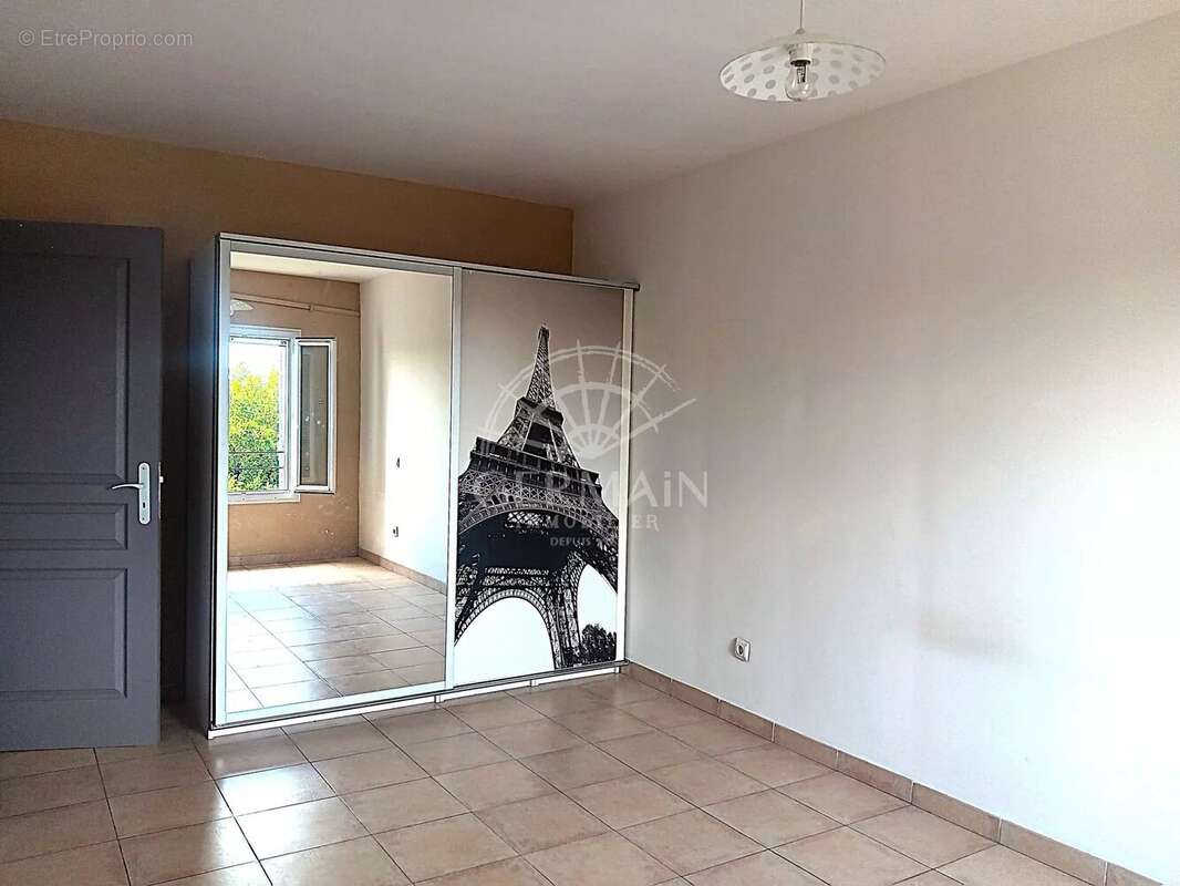 Maison à L&#039;ISLE-SUR-LA-SORGUE