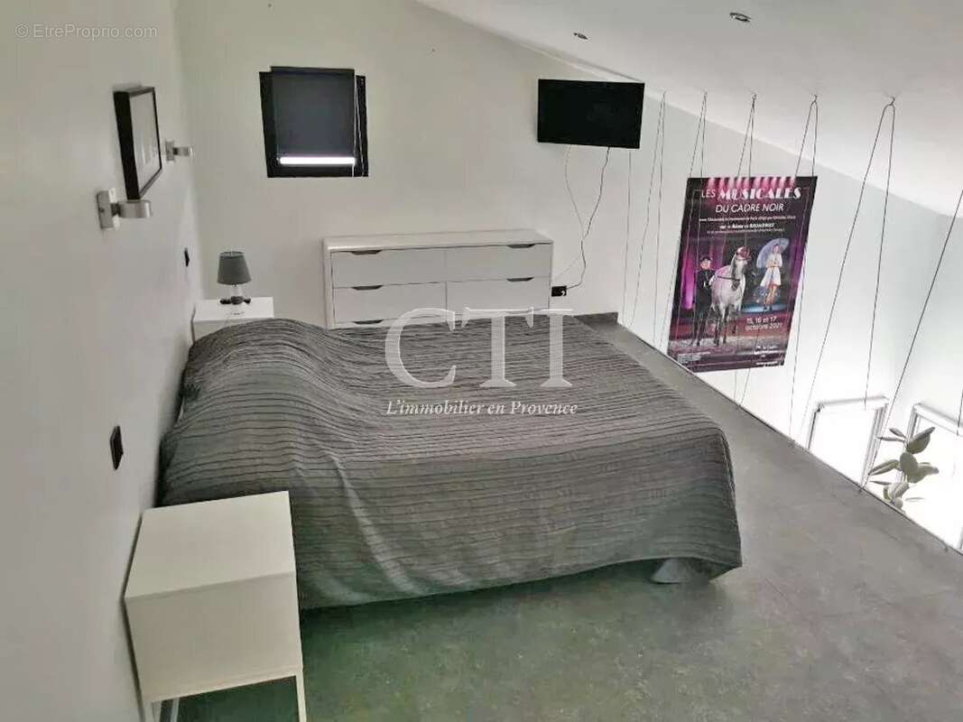 Maison à VAISON-LA-ROMAINE