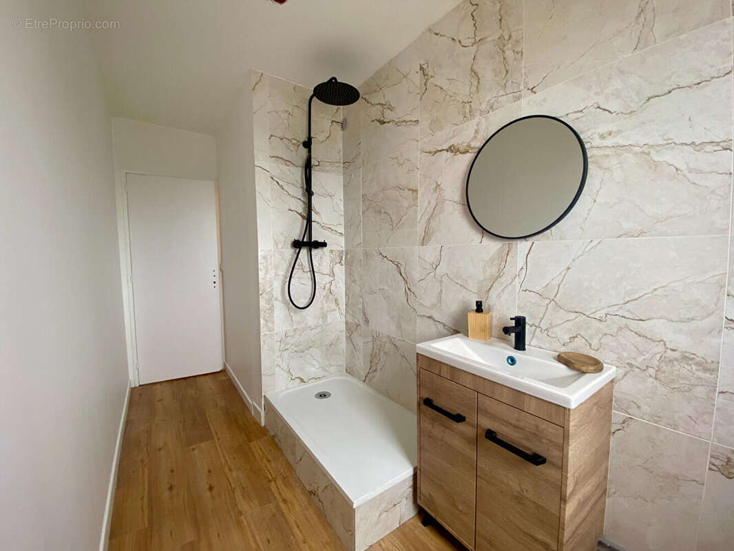 Appartement à LAVAL