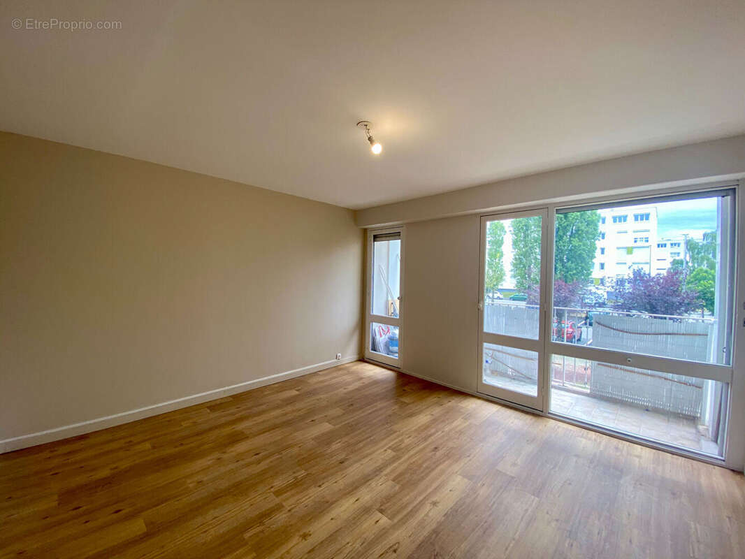 Appartement à LAVAL