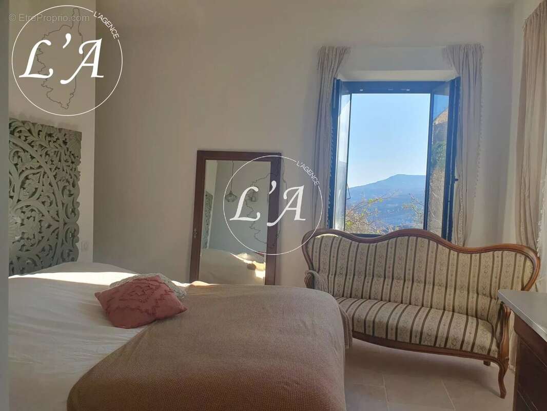 Maison à SANTO-PIETRO-DI-TENDA