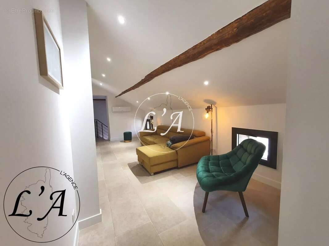 Maison à SANTO-PIETRO-DI-TENDA