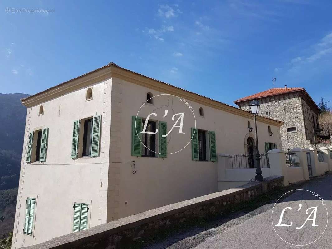 Maison à SANTO-PIETRO-DI-TENDA