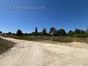 Terrain à GEMOZAC