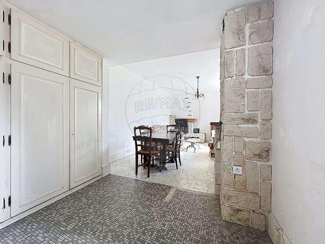 Maison à PONT-SUR-SEINE