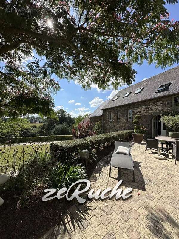 Maison à LE BENY-BOCAGE