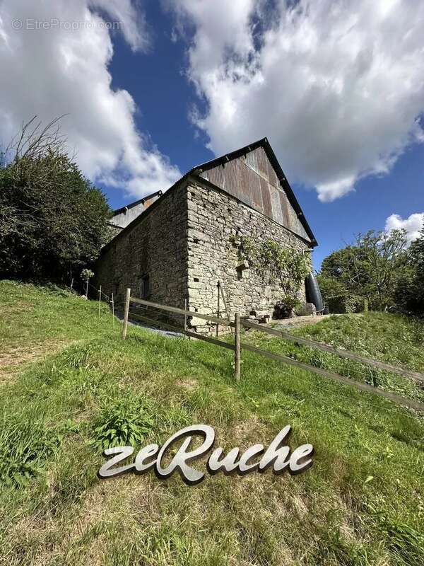 Maison à LE BENY-BOCAGE