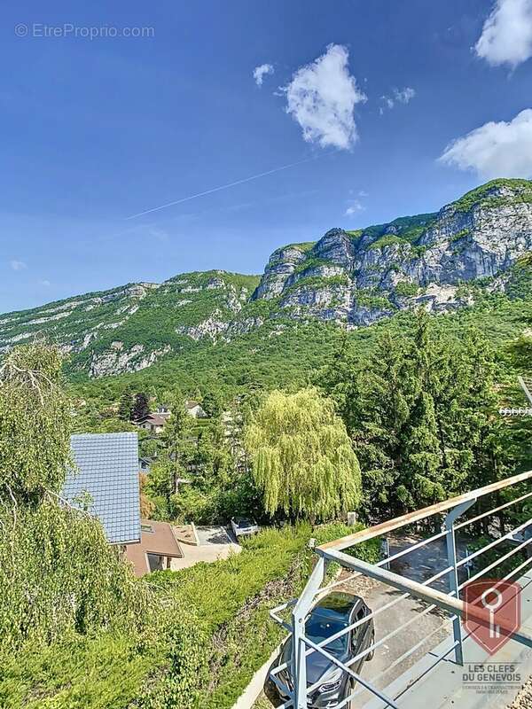 Maison à COLLONGES-SOUS-SALEVE