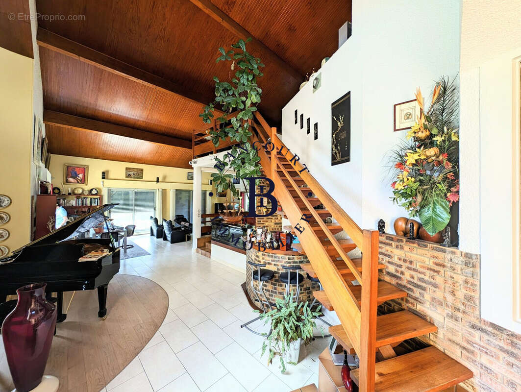 Maison à BRIVE-LA-GAILLARDE