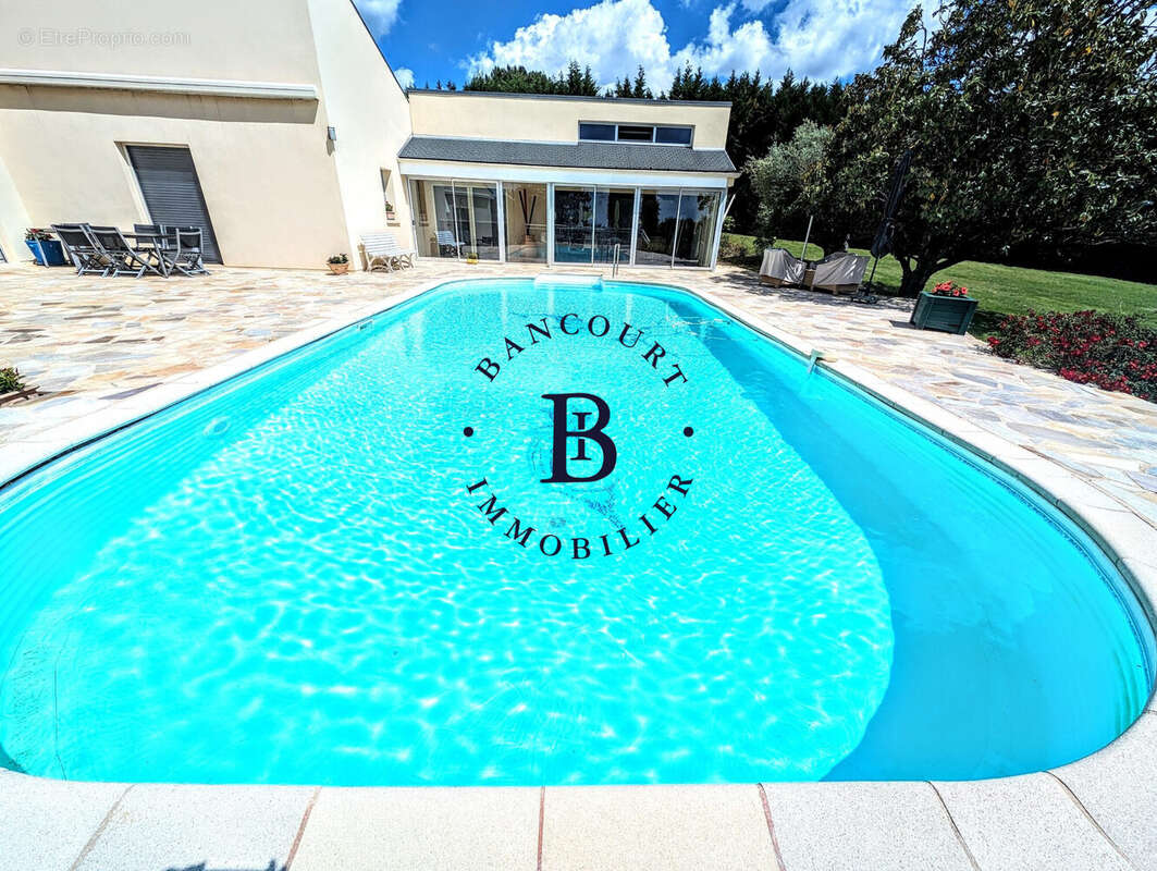 Maison à BRIVE-LA-GAILLARDE