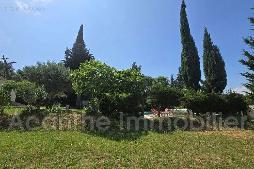 Maison à LUNEL-VIEL