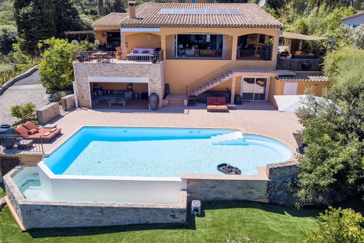 Maison à BIOT