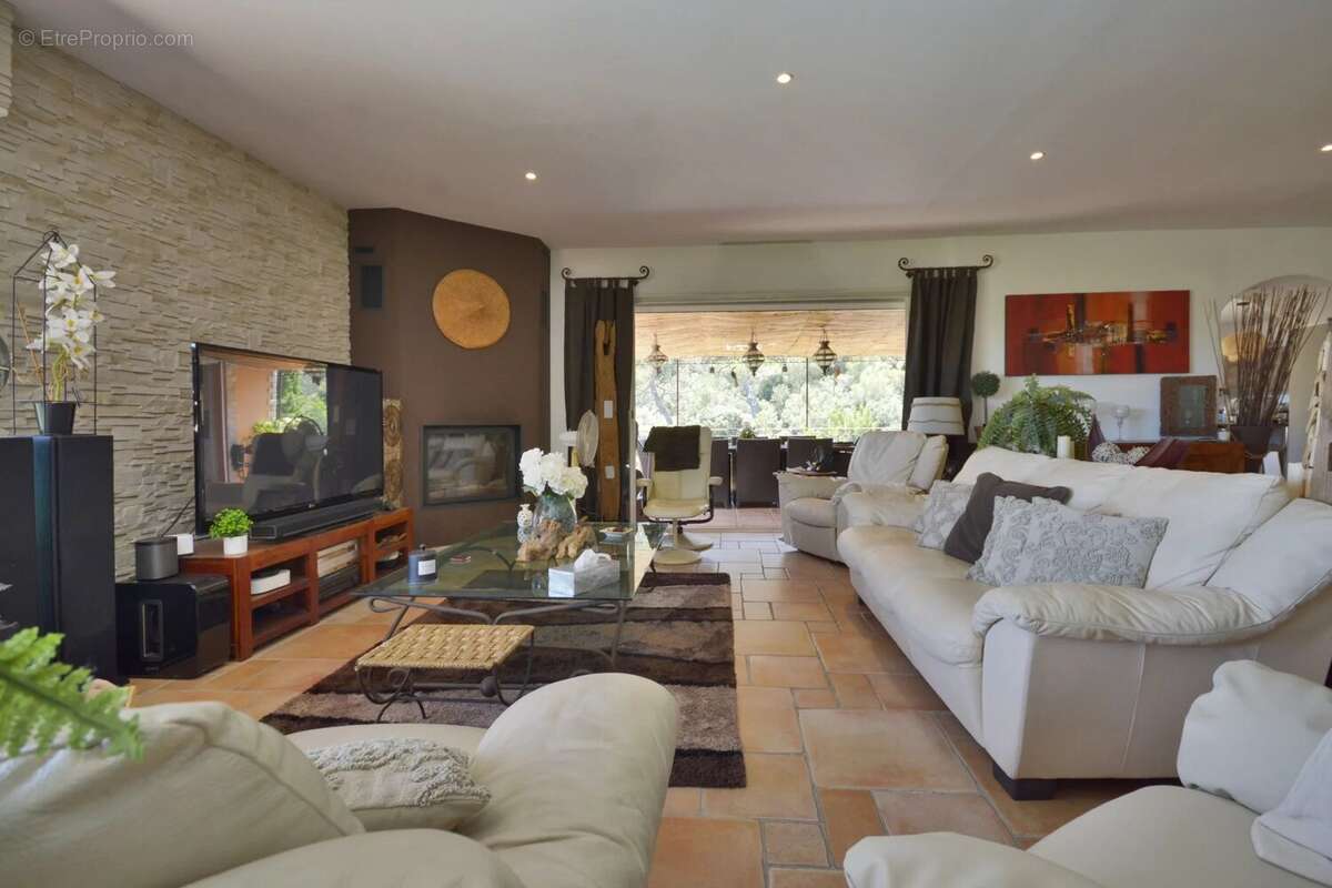 Maison à BIOT