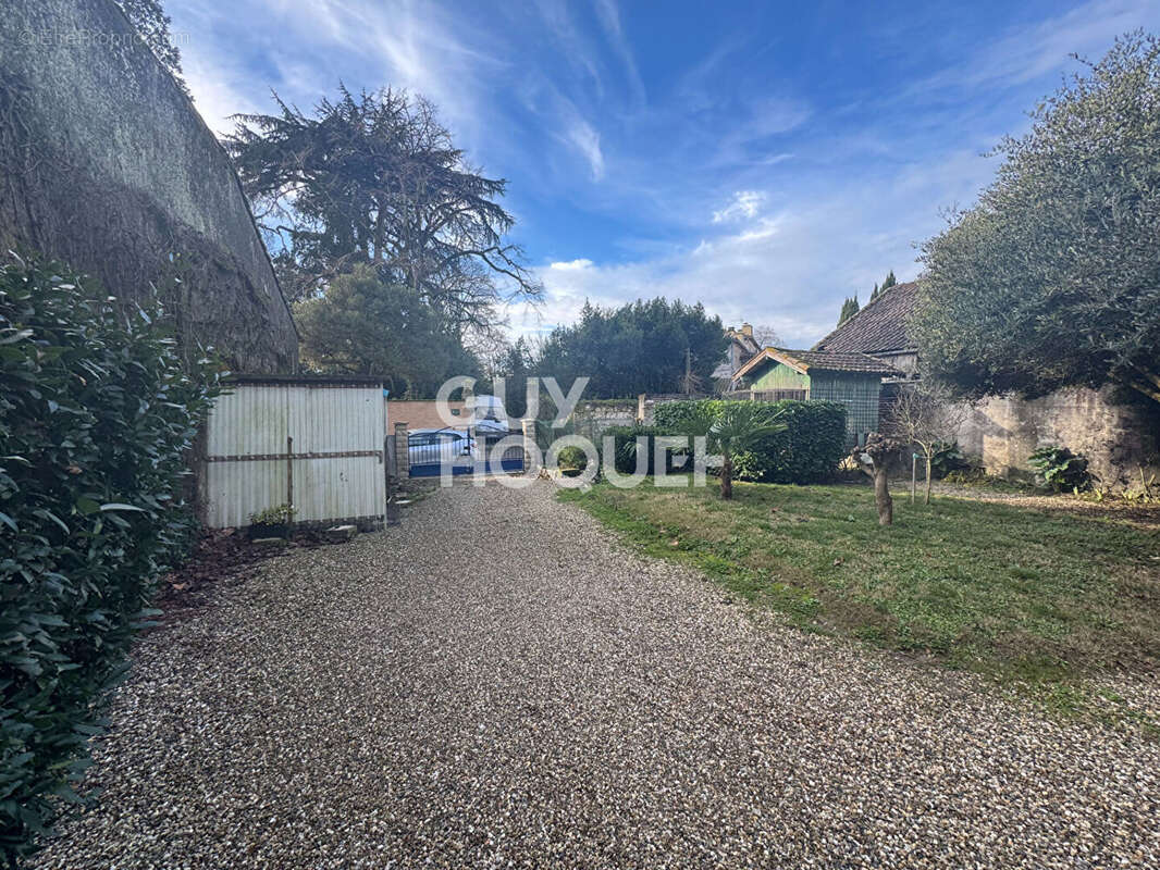 Maison à CASTELJALOUX