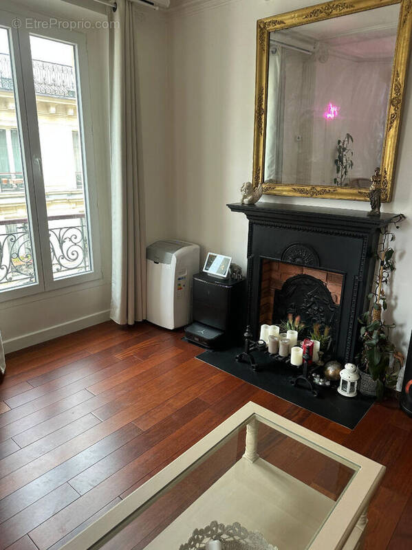 Appartement à PARIS-12E
