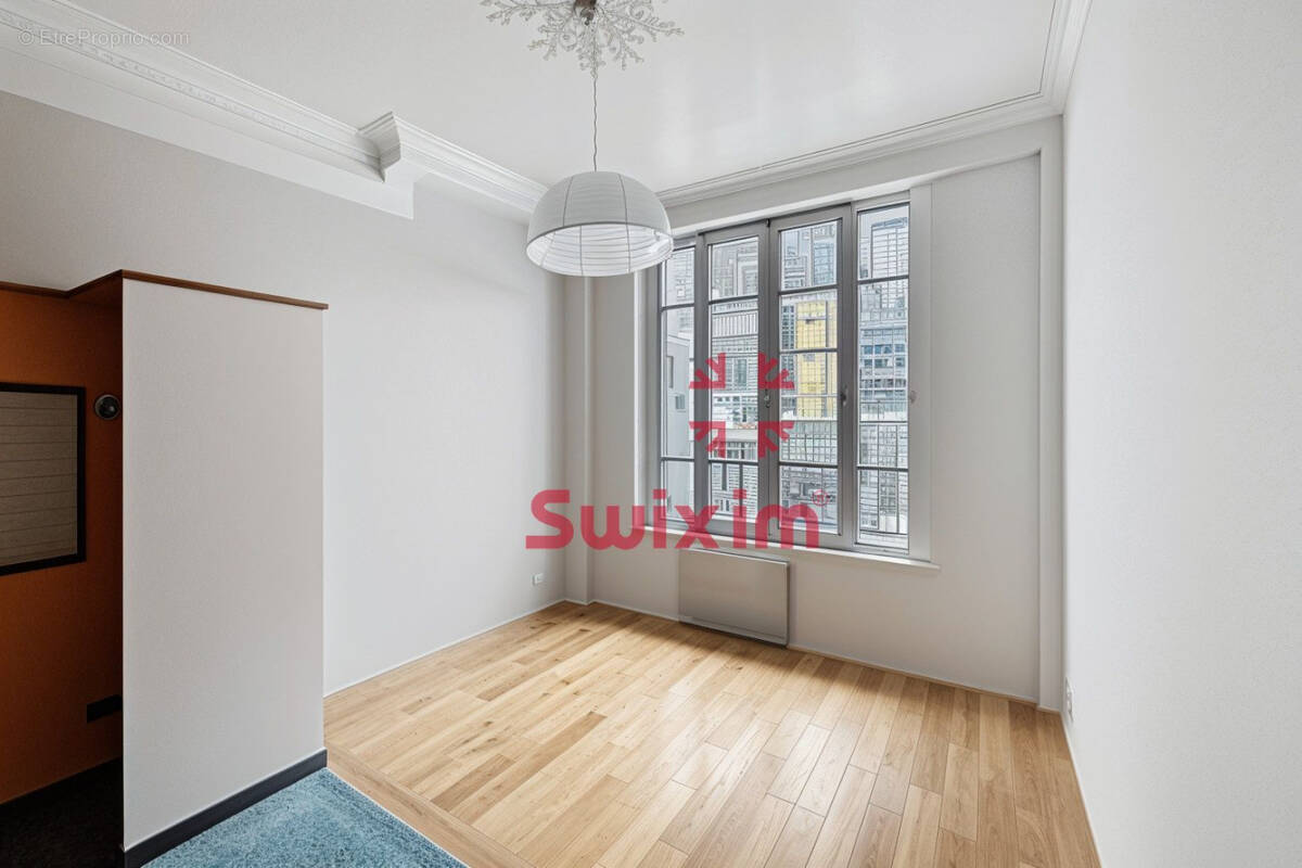 Appartement à PARIS-20E