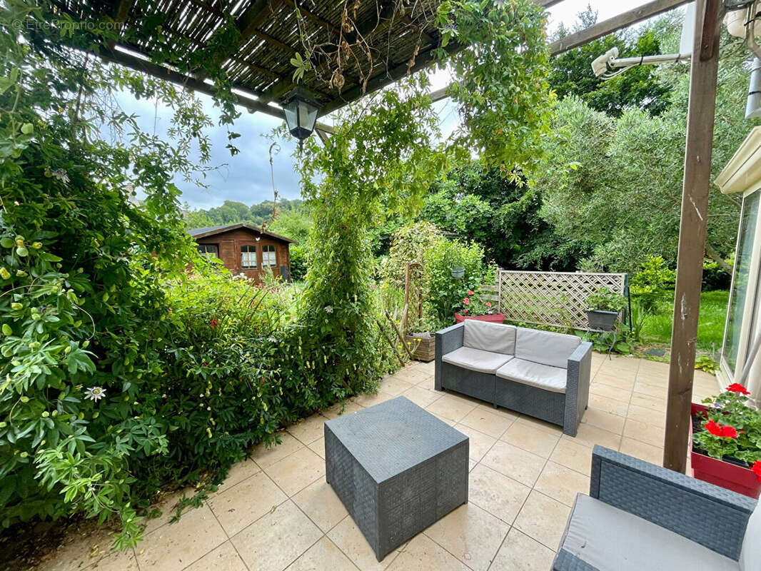 Maison à ROZ-SUR-COUESNON