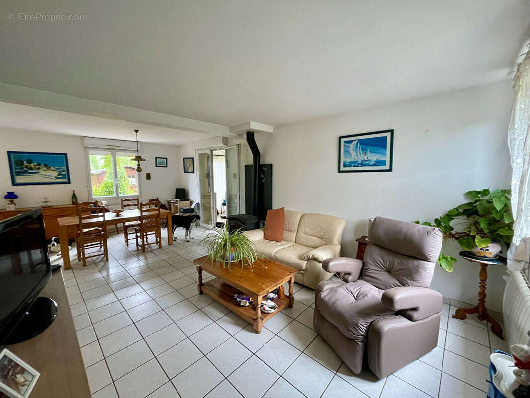 Maison à ROZ-SUR-COUESNON