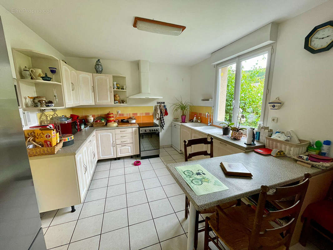 Maison à ROZ-SUR-COUESNON