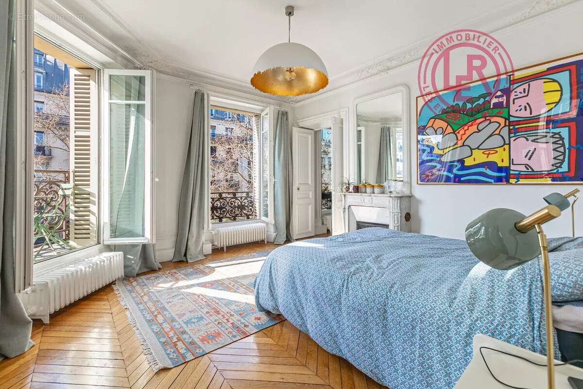 Appartement à PARIS-4E