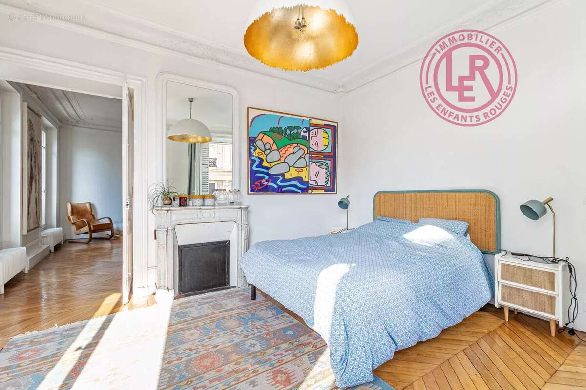 Appartement à PARIS-4E