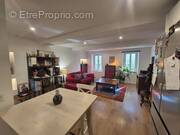 Maison à LES MAYONS