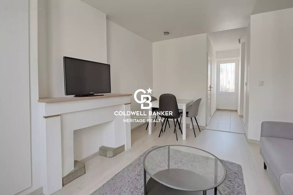 Appartement à OULLINS