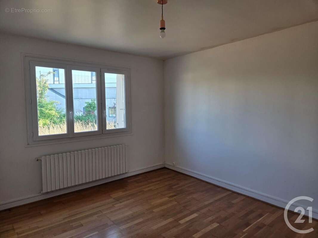 Maison à PIERREFITTE-SUR-SEINE