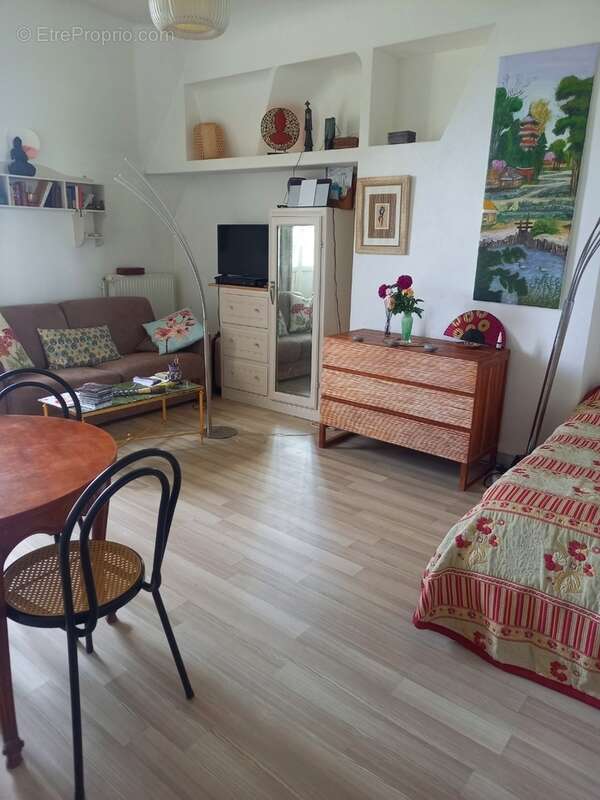 Appartement à ROUXMESNIL-BOUTEILLES