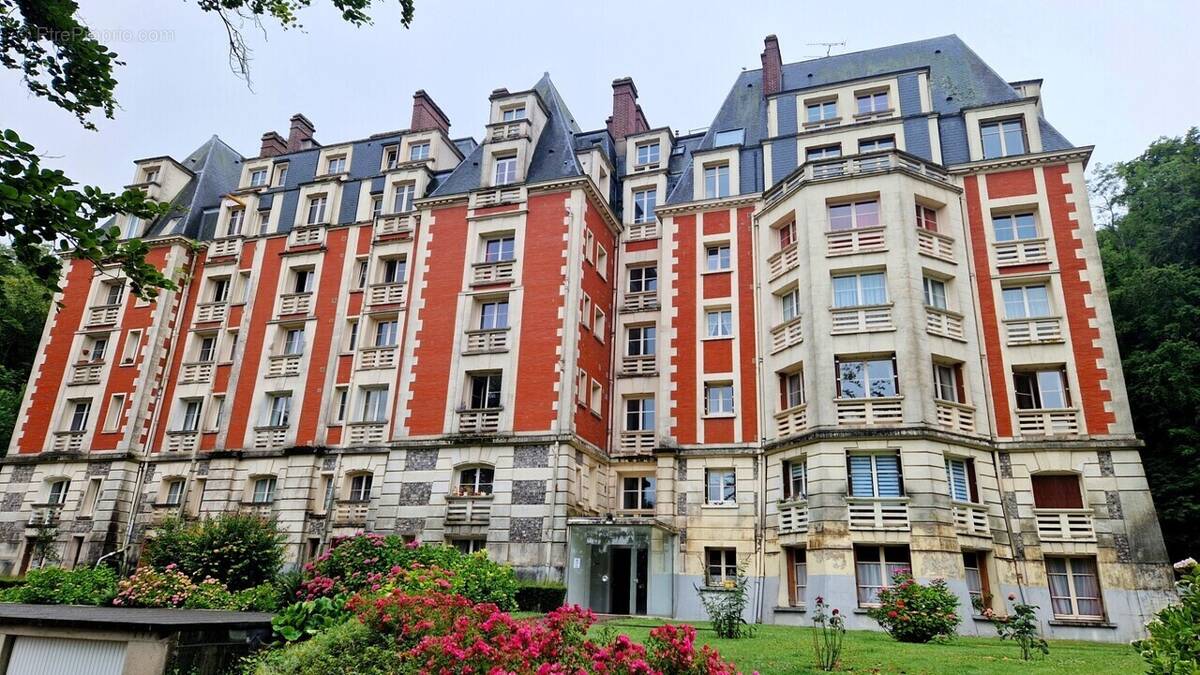 Appartement à ROUXMESNIL-BOUTEILLES