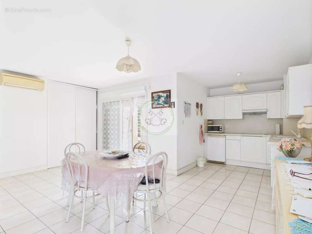 Appartement à FREJUS