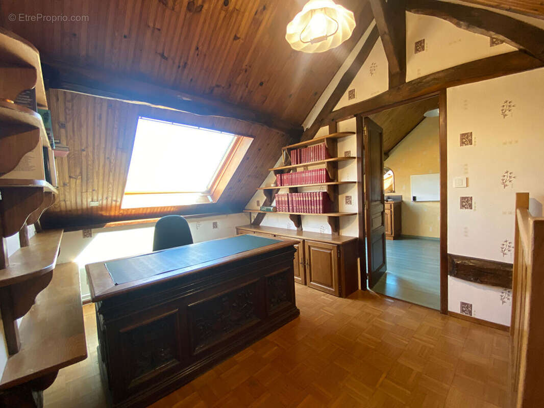 Maison à GONDREVILLE