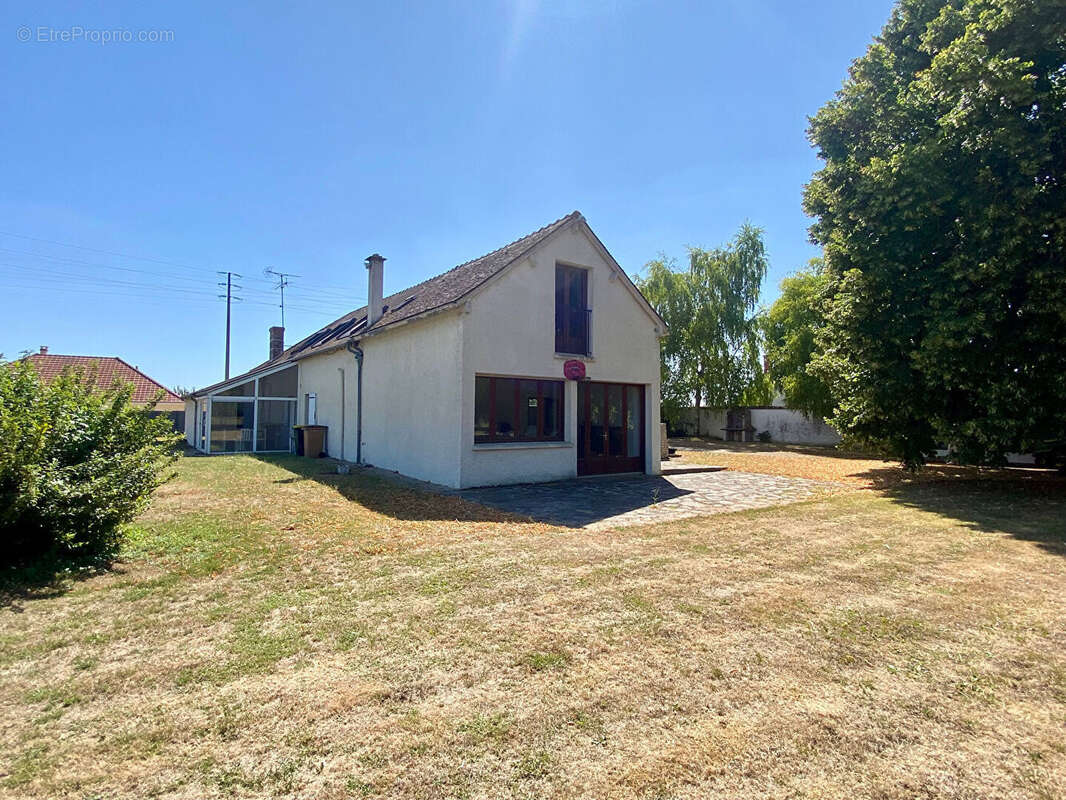 Maison à GONDREVILLE