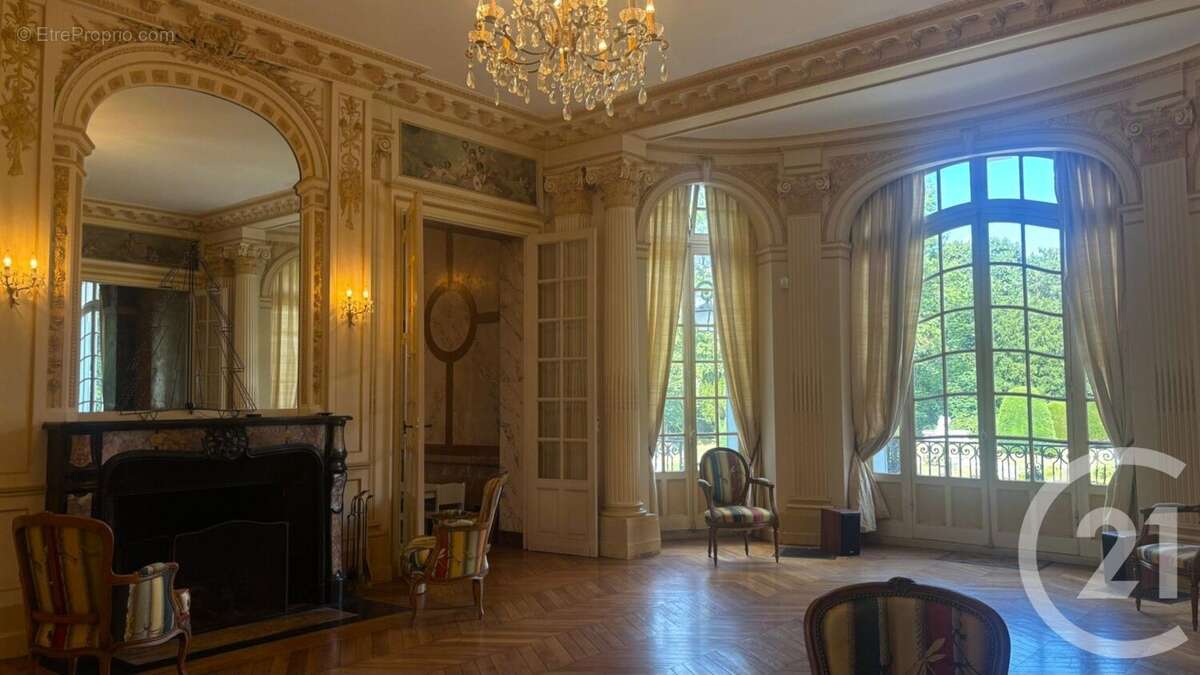 Maison à EZY-SUR-EURE