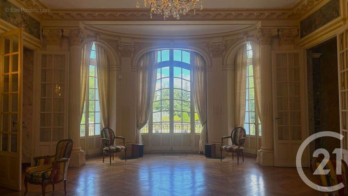 Maison à EZY-SUR-EURE