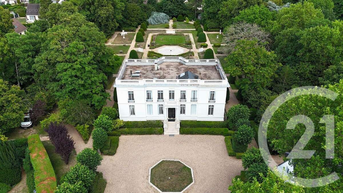 Maison à EZY-SUR-EURE