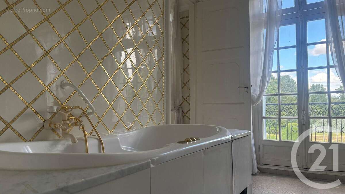 Maison à EZY-SUR-EURE