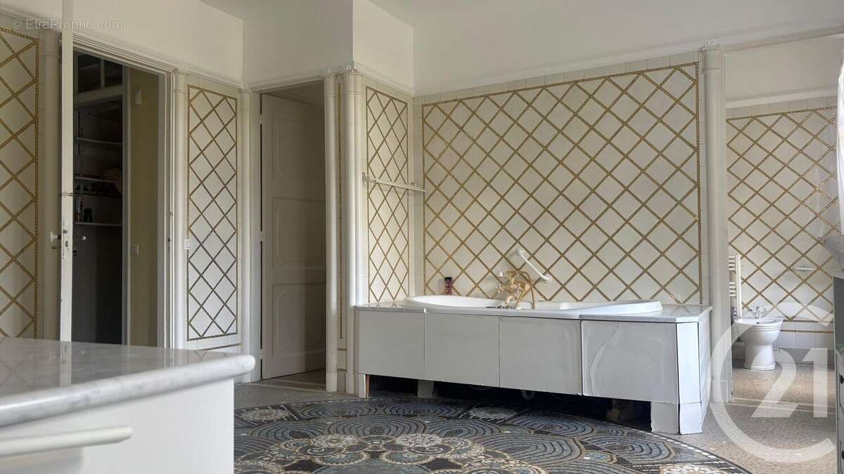 Maison à EZY-SUR-EURE