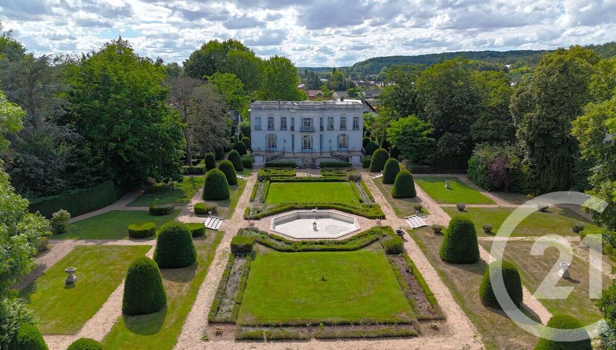 Maison à EZY-SUR-EURE