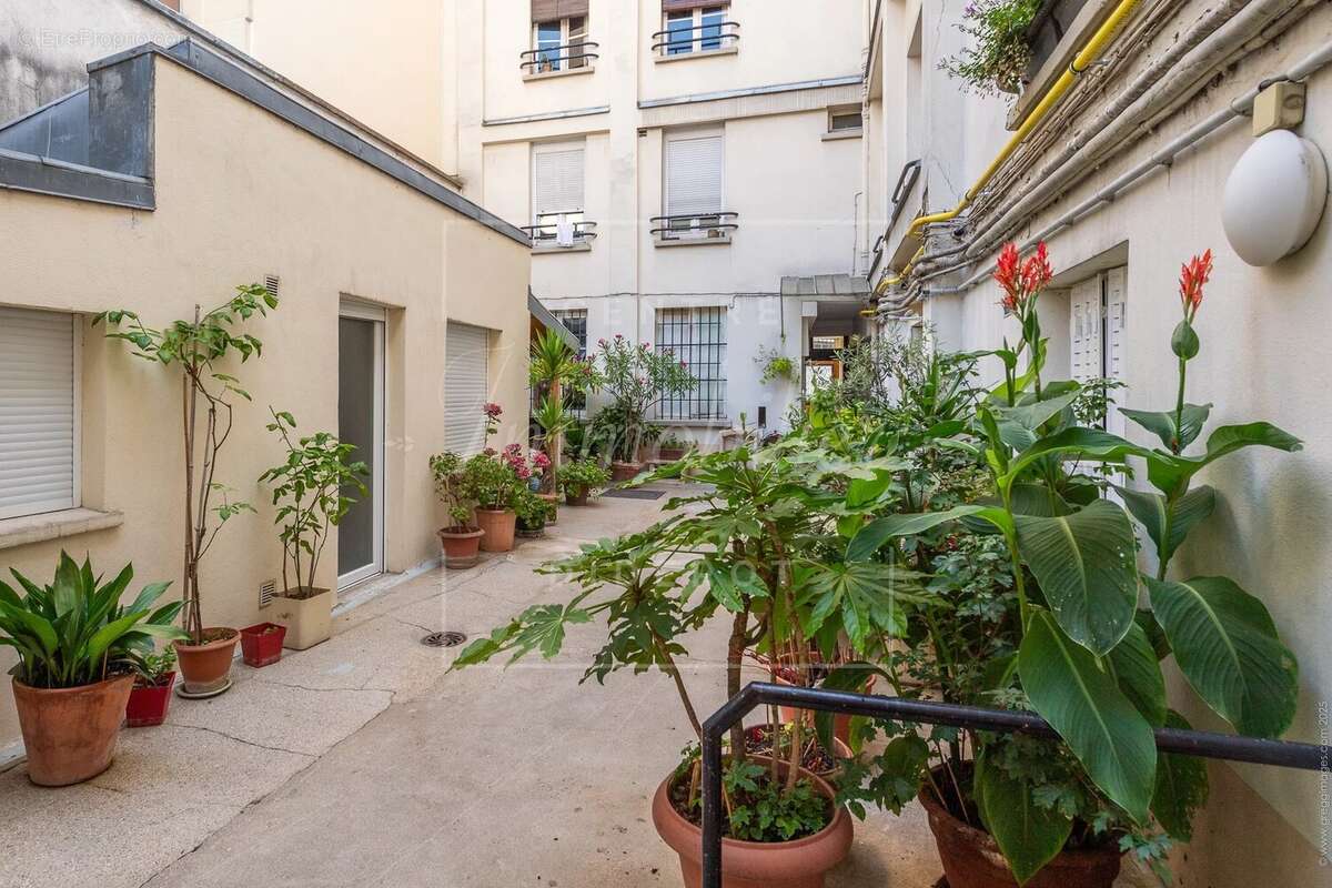 Appartement à PARIS-12E
