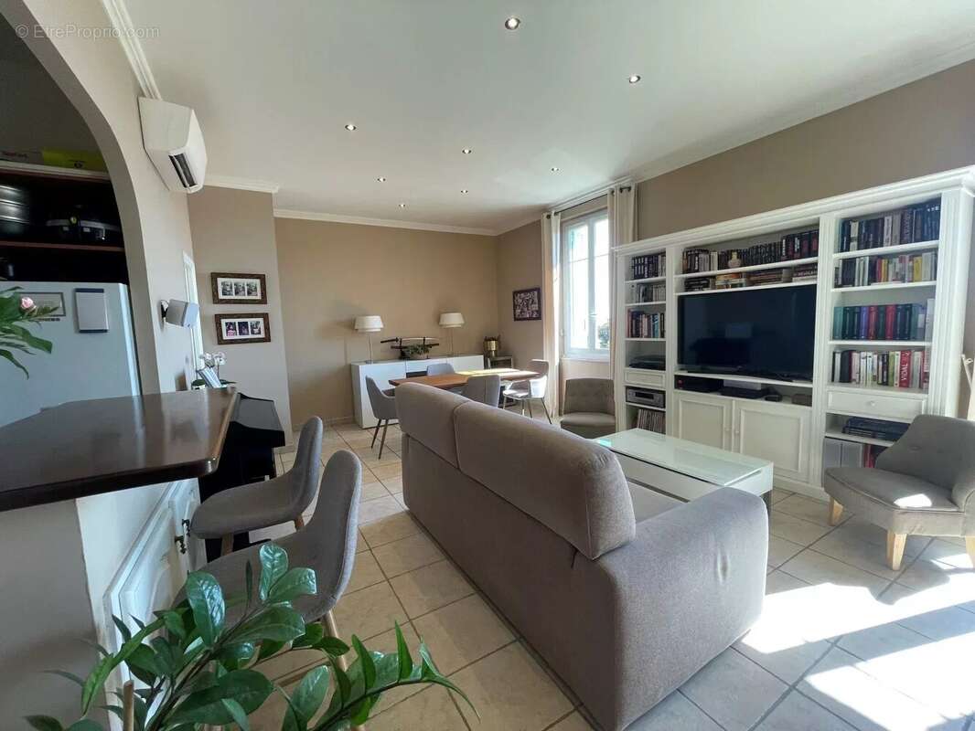 Appartement à BEAULIEU-SUR-MER