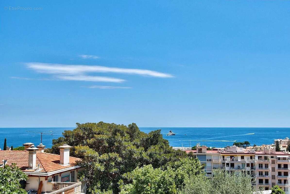 Appartement à BEAULIEU-SUR-MER