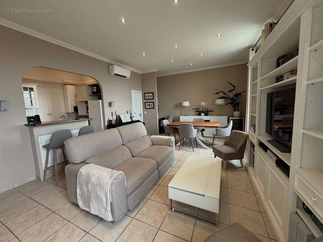 Appartement à BEAULIEU-SUR-MER