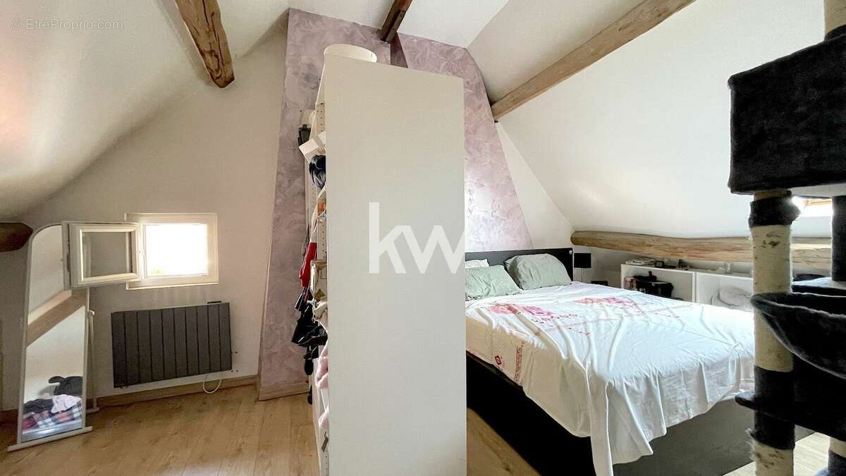 Appartement à LEUDEVILLE