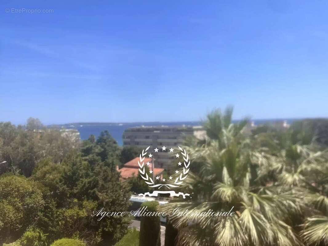 Appartement à CANNES