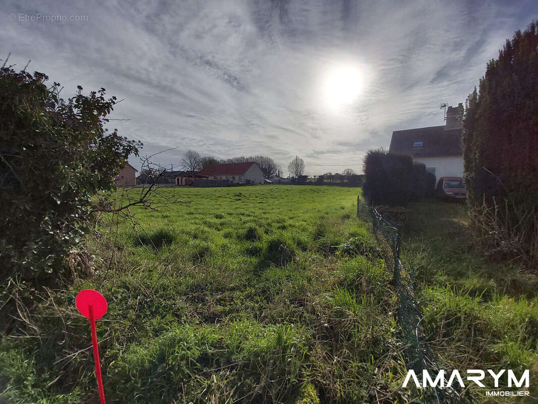 Terrain à BRUTELLES