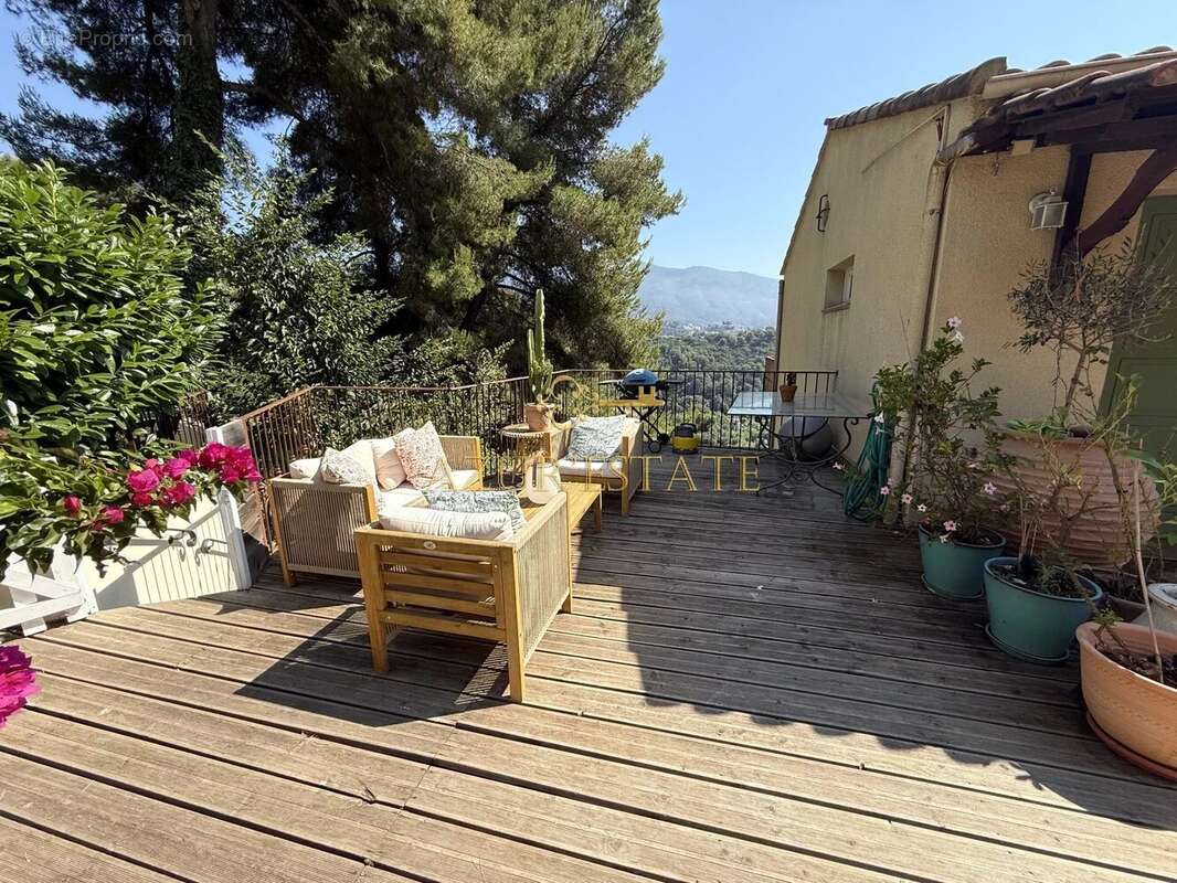 Maison à ROQUEBRUNE-CAP-MARTIN