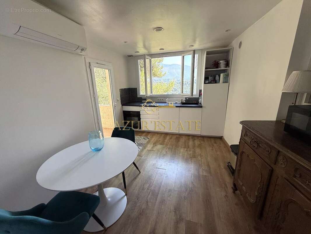 Maison à ROQUEBRUNE-CAP-MARTIN